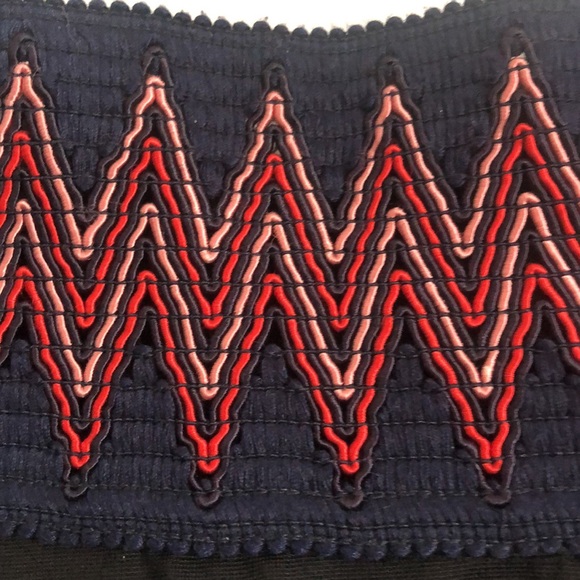 Black stretchy pencil skirt - Picture 2 of 3